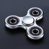 Metal Deluxe Hand Tri-Spinner